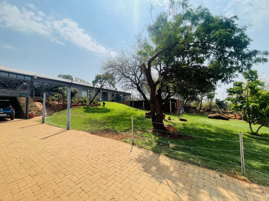 4 Bedroom Property for Sale in Silver Creek Gorge Estate North West